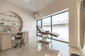 Mikrodermabrazja diamentowa – metoda odmładzania skóry