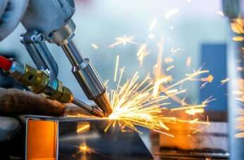 Innowacyjne technologie w obróbce metali - Elmasz