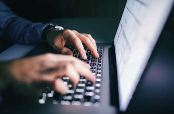 Obsługa informatyczna dla firm. Czym powinien charakteryzować się dobry program dla obsługi firmy?